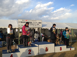 dog*family幼稚園 園長：小島麻里